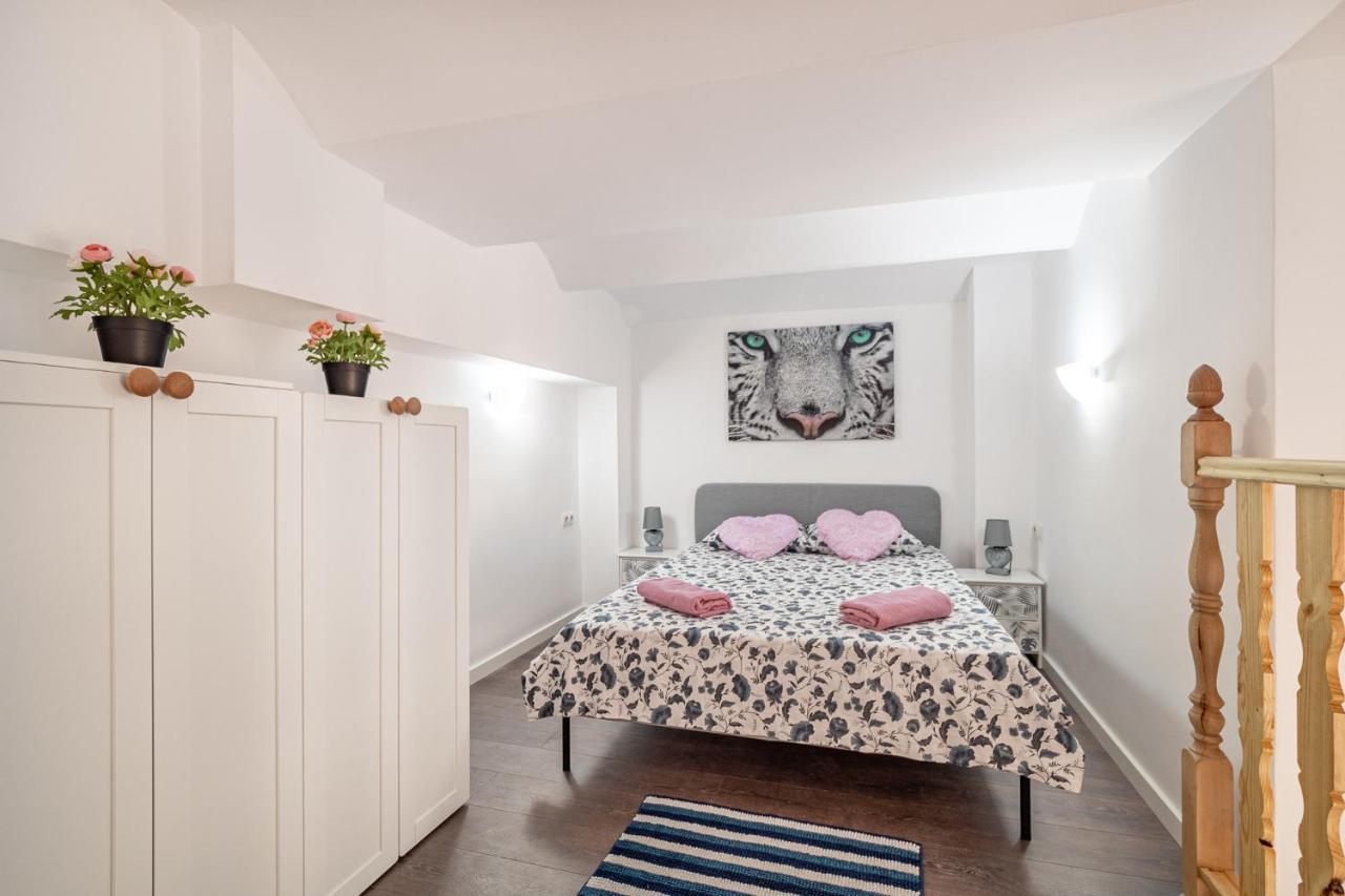 Magic Badalona House Apartment Bagian luar foto