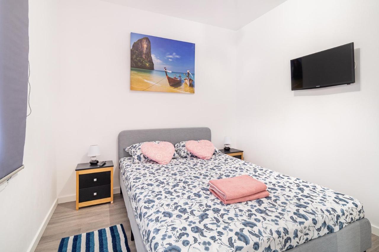 Magic Badalona House Apartment Bagian luar foto